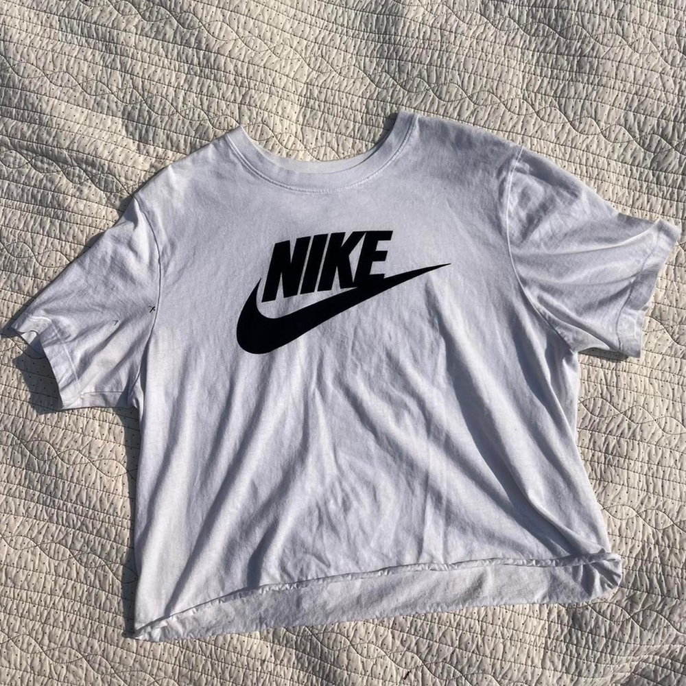 Nike tee shirt